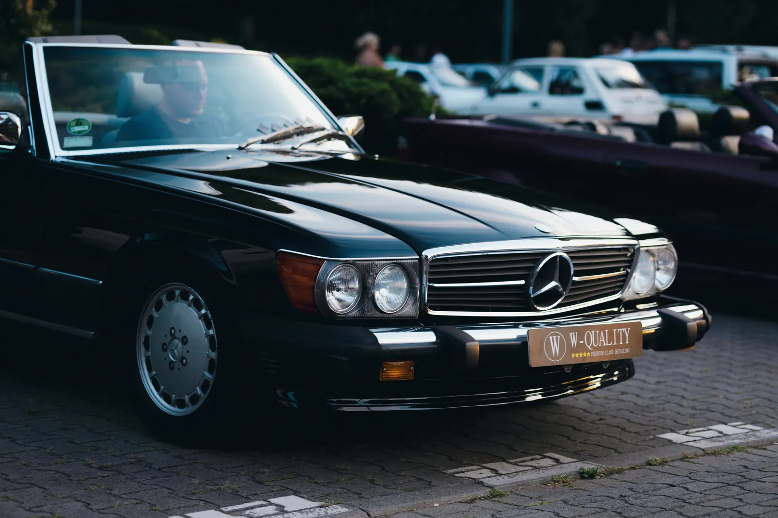 Mercedes SL R107
